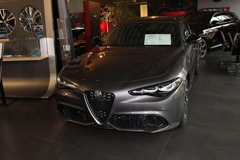 Colore esterno (grigio vesuvio Neu 2025 Alfa Romeo Giulia Veloce Limousine | 51.900 € (Fairer Preis) - Bild 1/4