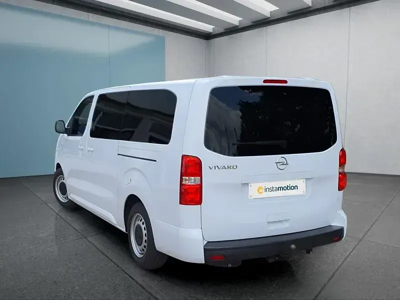 Gebraucht Opel Zafira Life 144 PS (105 kW) 2022 Weiß Van / Kleinbus