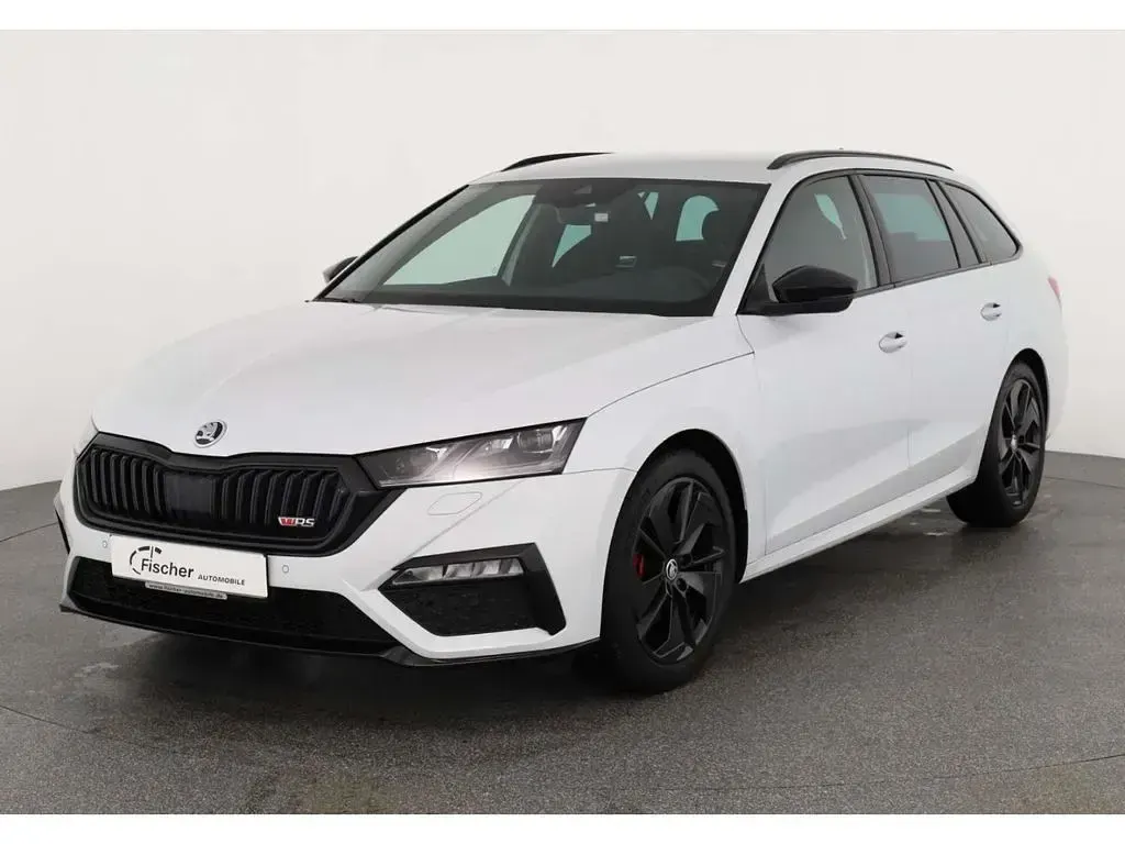 Gebraucht Skoda Octavia RS 200 PS (147 kW) 2024 Moonweißmetallic Kombi