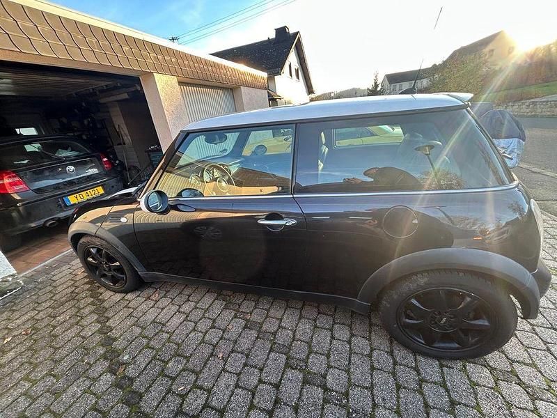 Gebraucht Mini Cooper 116 PS (85 kW) 2006 Schwarz Kleinwagen