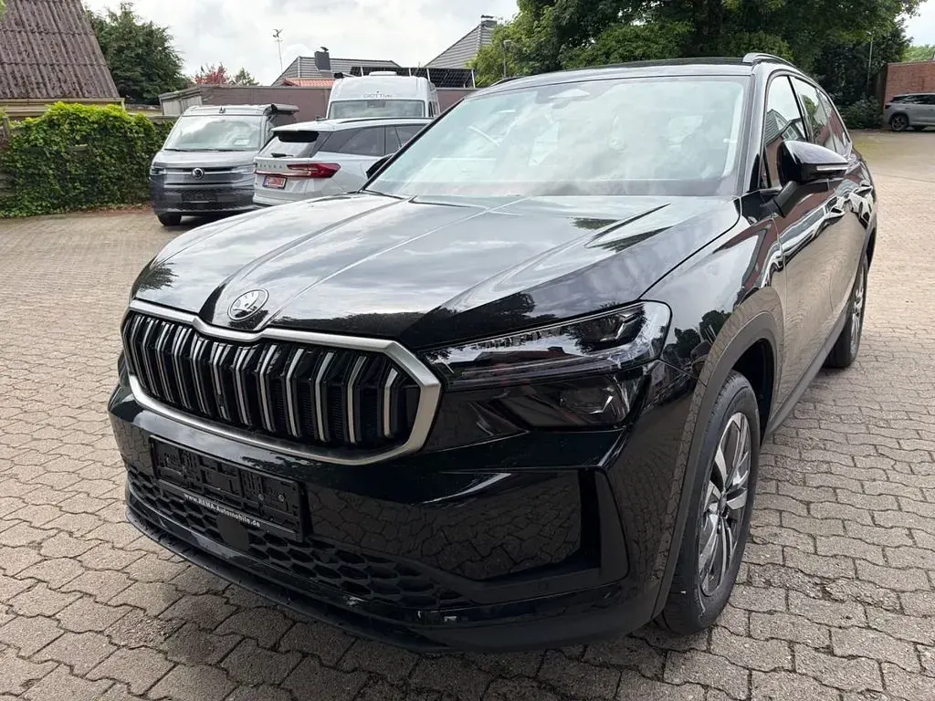 Neu Skoda Kodiaq Selection 150 PS (110 kW) 2026 Schwarzmagic perleffekt SUV