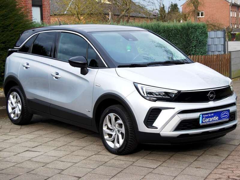 Aluminiumgrau/metallic Gebraucht 2023 Opel Crossland X Design & Tech SUV | 19.900 € (Fairer Preis) - Bild 1/4