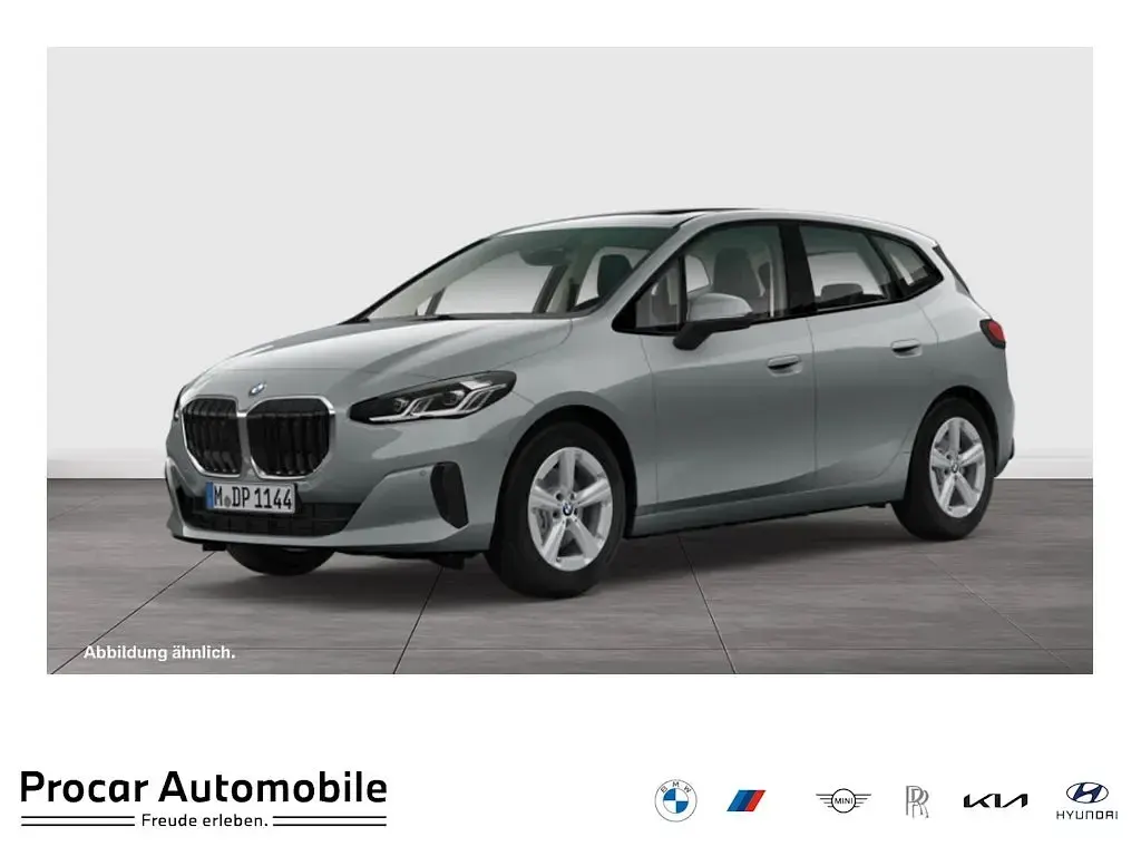 Gebraucht BMW 220 Sport Line 156 PS (114 kW) 2023 Van / Kleinbus