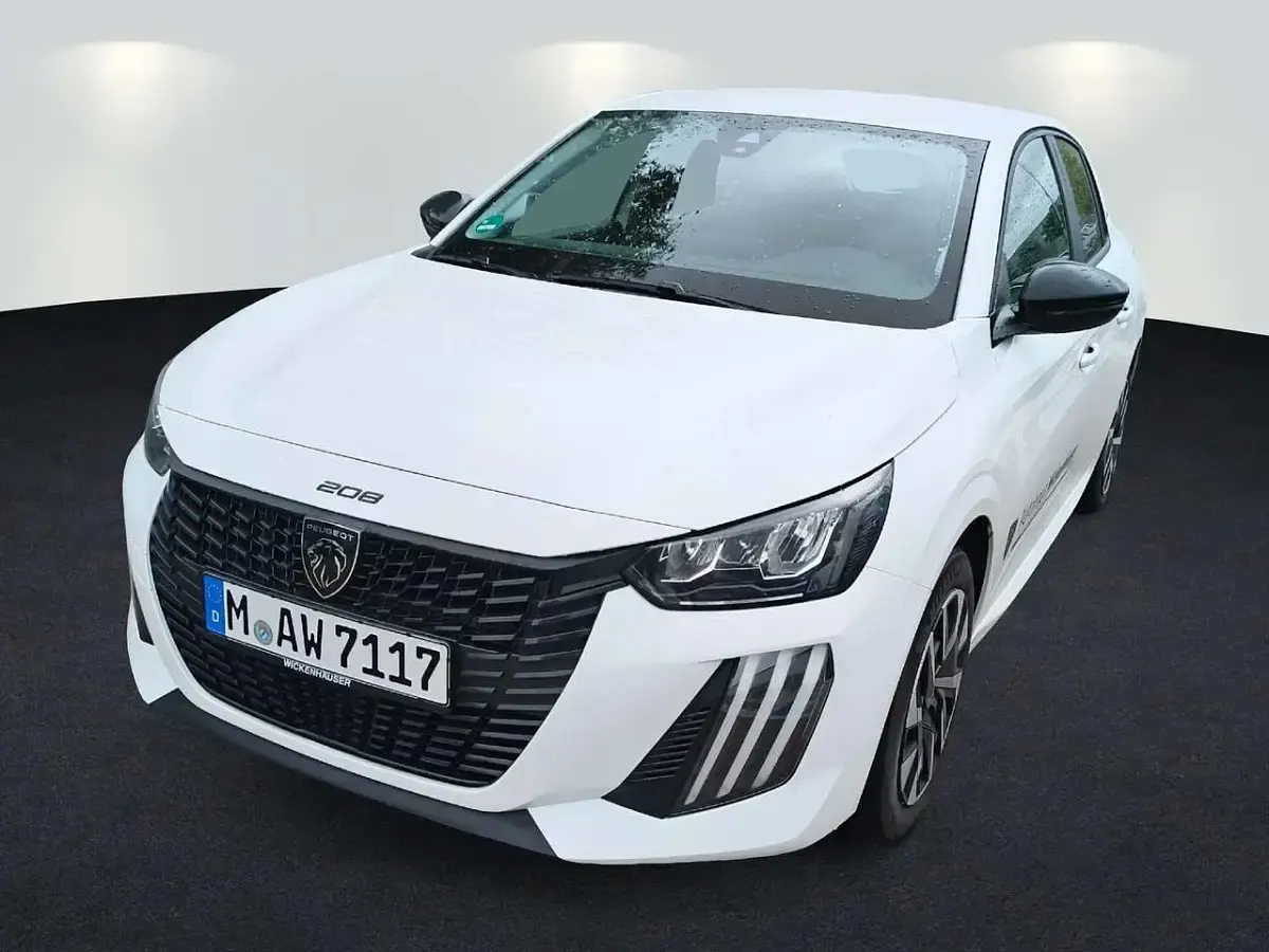 Gebraucht Peugeot 208 Style 101 PS (74 kW) 2025 Lack weiss banquise/typ aussen Kleinwagen