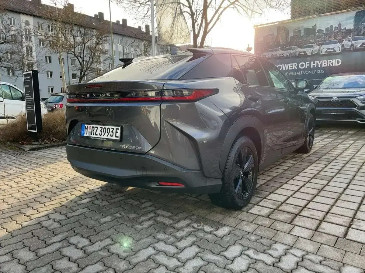 Gebraucht Lexus RZ 350e Executive Line 166 kW (227 PS) 2026 Obsidiangrau SUV