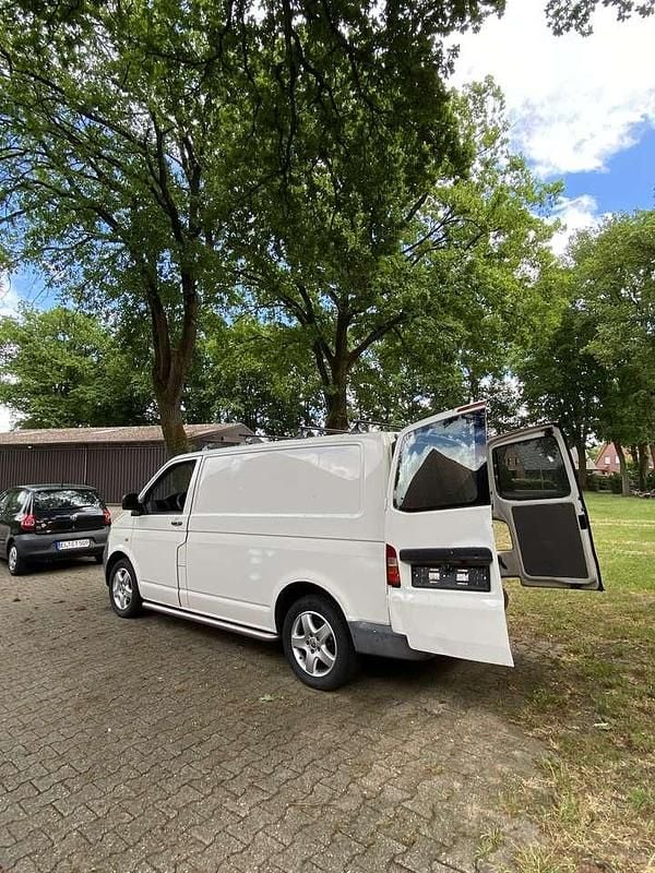 Weiß Gebraucht 2025 VW T6.1 Van | 4.000 € - Bild 1/4
