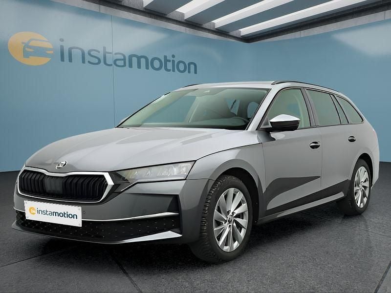 Grau Gebraucht 2024 Skoda Octavia Kombi | 29.499 € (Fairer Preis) - Bild 1/4