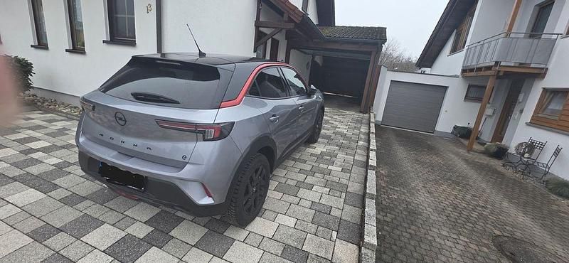 Gebraucht Opel Mokka-e 100 kW (136 PS) 2022 Silber SUV