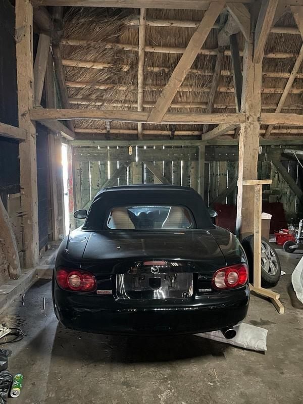 Gebraucht Mazda MX5 110 PS (80 kW) 2003 Schwarz Cabrio