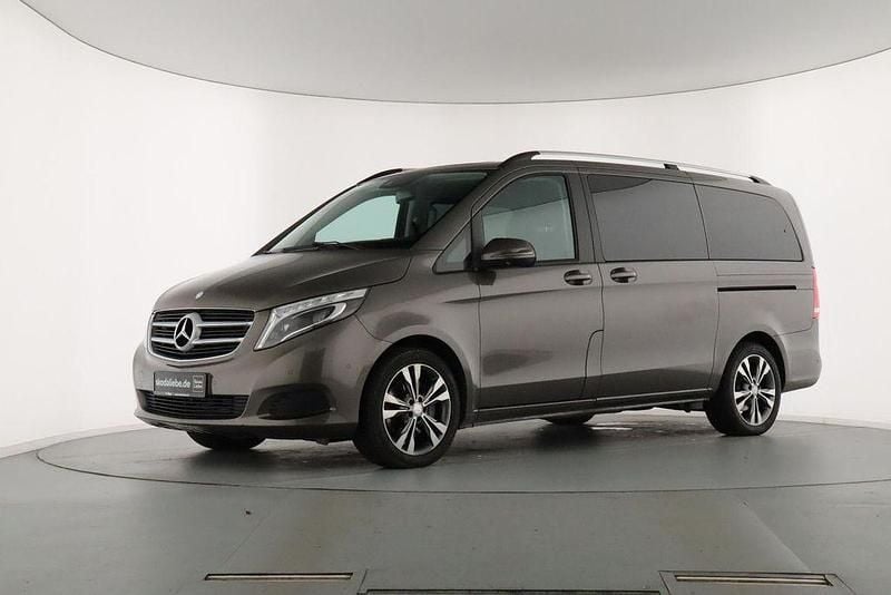 Gebraucht Mercedes V250 190 PS (139 kW) 2017 Indiumgrau metallic Van / Kleinbus