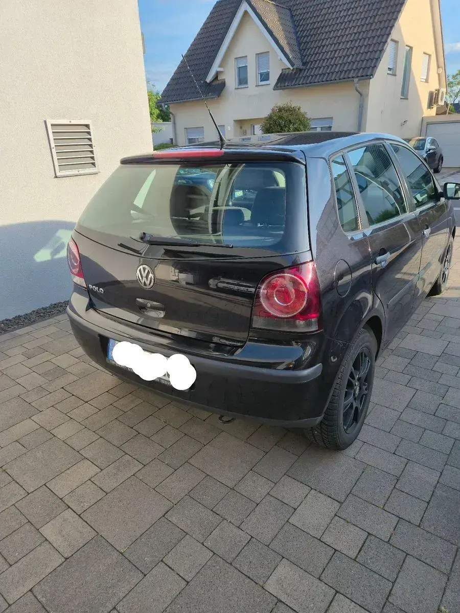 Gebraucht VW Polo 60 PS (44 kW) 2008 Schwarz Kleinwagen