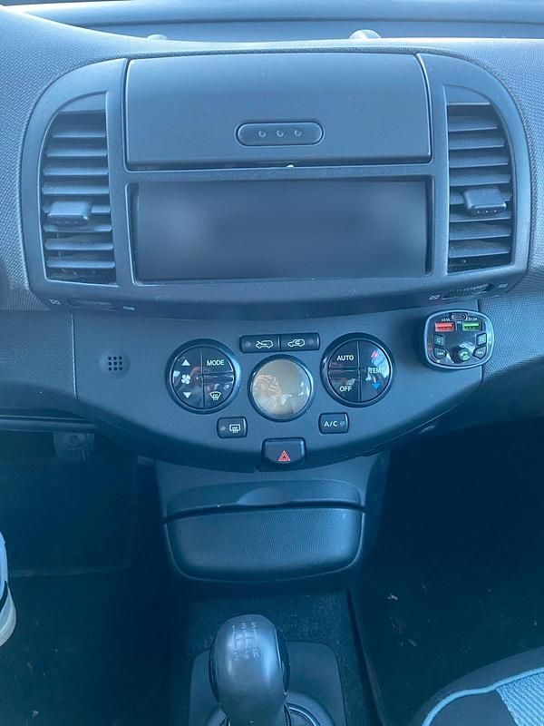 Gebraucht Nissan Micra 69 PS (50 kW) 2007 Rot Kleinwagen