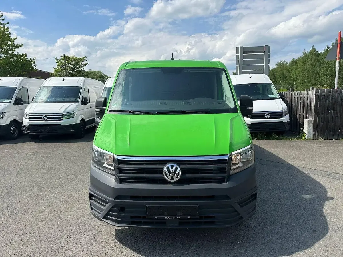 Gebraucht VW Crafter 177 PS (130 kW) 2017 Grün Van