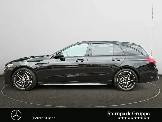Gebraucht Mercedes C200 AMG 163 PS (119 kW) 2024 Schwarz Limousine