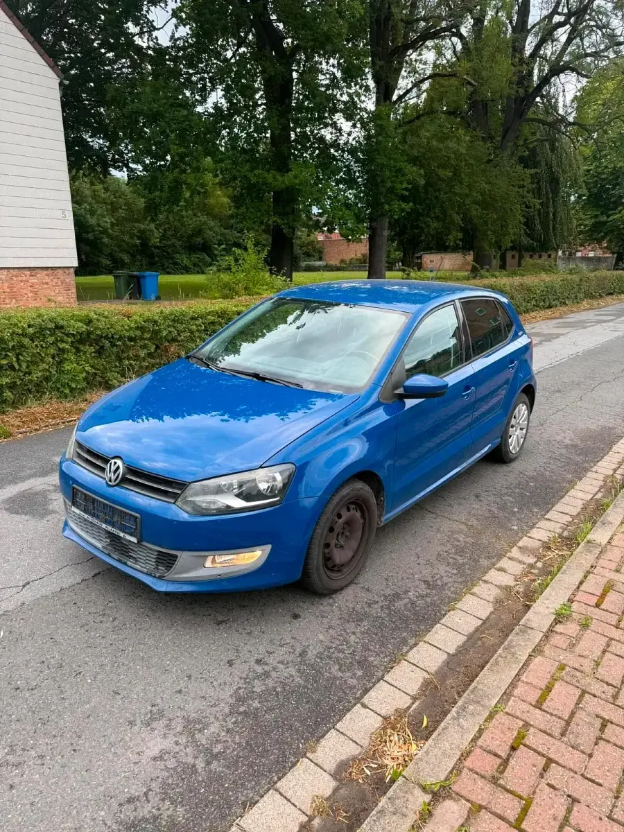 Gebraucht VW Polo Edition 69 PS (50 kW) 2010 Blau Kleinwagen