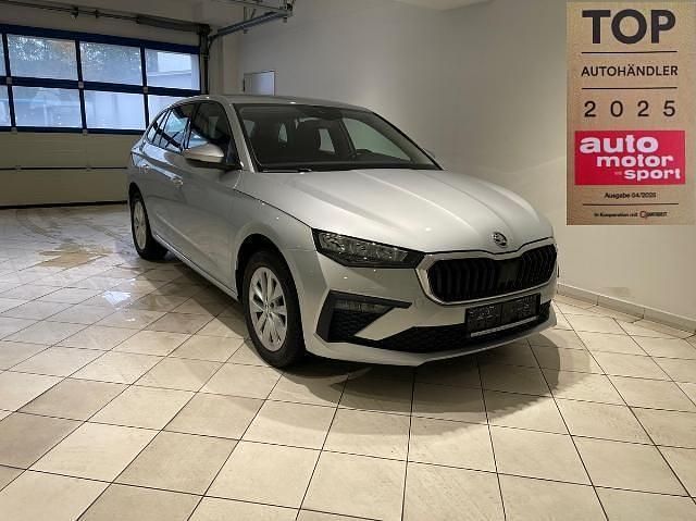 Silber Gebraucht 2024 Skoda Scala Selection Kleinwagen | 19.899 € (Guter Preis) - Bild 1/4