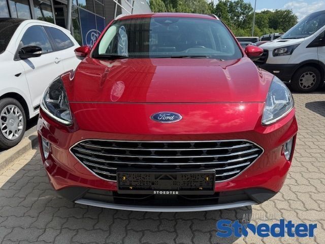 Gebraucht Ford Kuga Titanium 152 PS (111 kW) 2021 Rot SUV
