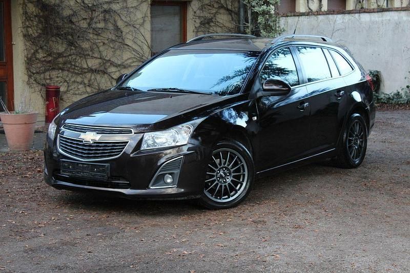Gebraucht Chevrolet Cruze LTZ 141 PS (103 kW) 2013 Braun Kombi