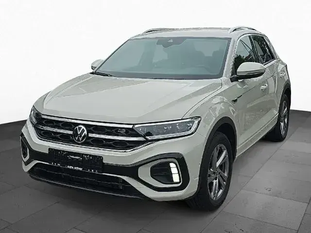 Second-hand VW T-Roc R-line 110 CP (80 kW) 2024 Argintiu SUV