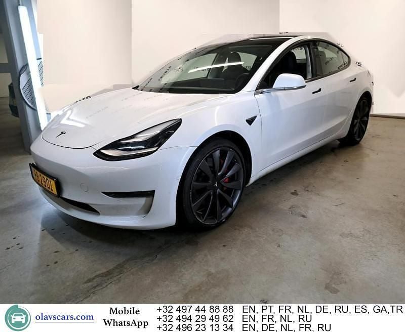 Weiß Gebraucht 2020 Tesla Model 3 Performance Limousine | 22.869 € (Fairer Preis) - Bild 1/4