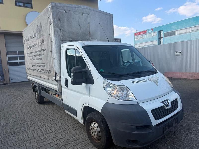 Gebraucht Peugeot Boxer 120 PS (88 kW) 2011 Weiß Van