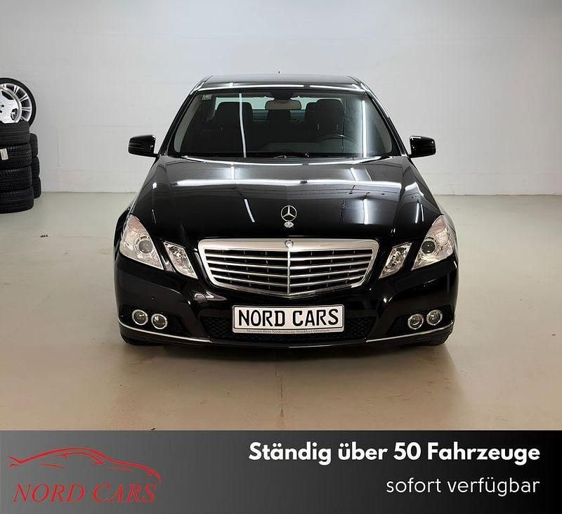 Gebraucht Mercedes E200 184 PS (135 kW) 2010 Schwarz Limousine