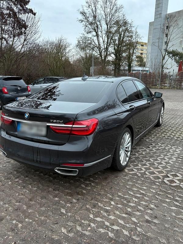 Gebraucht BMW 320 320 PS (235 kW) 2019 Grau Limousine