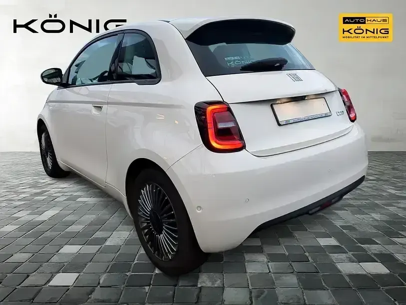 Gebraucht Fiat 500e 86 kW (118 PS) 2023 Weiß Kleinwagen