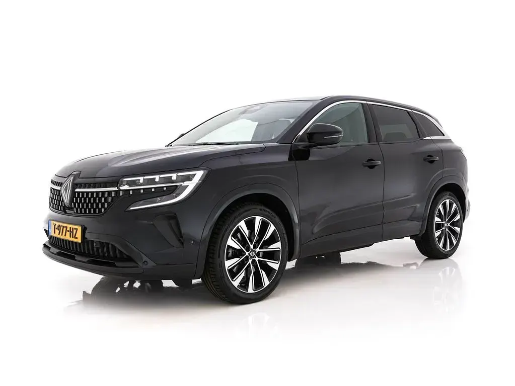 Käytetty Renault Austral Techno 201 HP (147 kW) 2023 Musta Katumaasturi