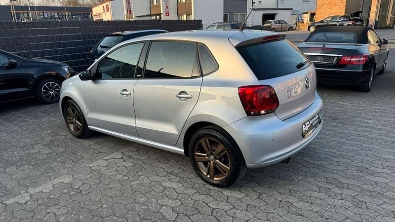 Gebraucht VW Polo Style 86 PS (63 kW) 2012 Silber Kleinwagen
