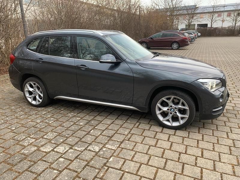 Gebraucht BMW X1 184 PS (135 kW) 2013 Grau SUV