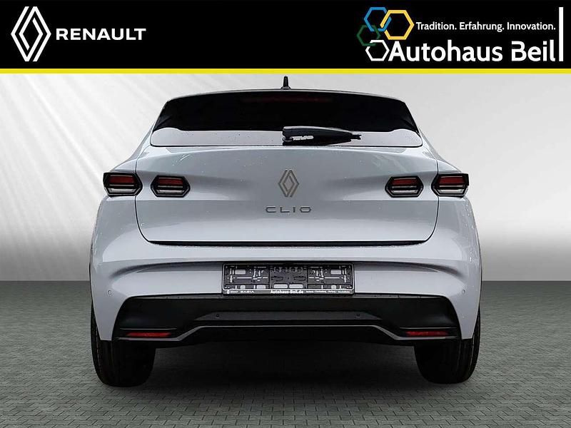 Ny Renault Clio V Techno 114 HK (83 kW) 2026 Grå Sedan