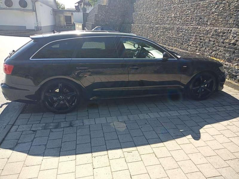 Usata Audi A6 S-Line 204 CV (150 kW) 2012 Nero Station wagon
