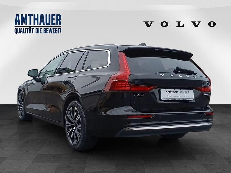 Gebraucht Volvo V60 Plus 398 PS (292 kW) 2025 Schwarz Kombi