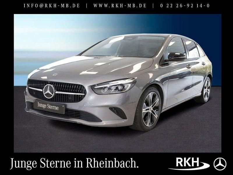 Grau Gebraucht 2023 Mercedes B200 Progressive Van / Kleinbus | 28.980 € (Fairer Preis) - Bild 1/4