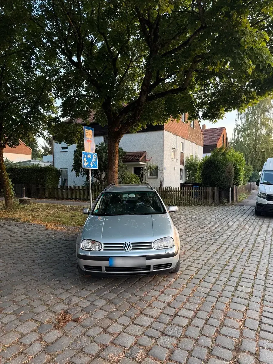 Gebraucht VW Golf IV 101 PS (74 kW) 2000 Silber Kombi