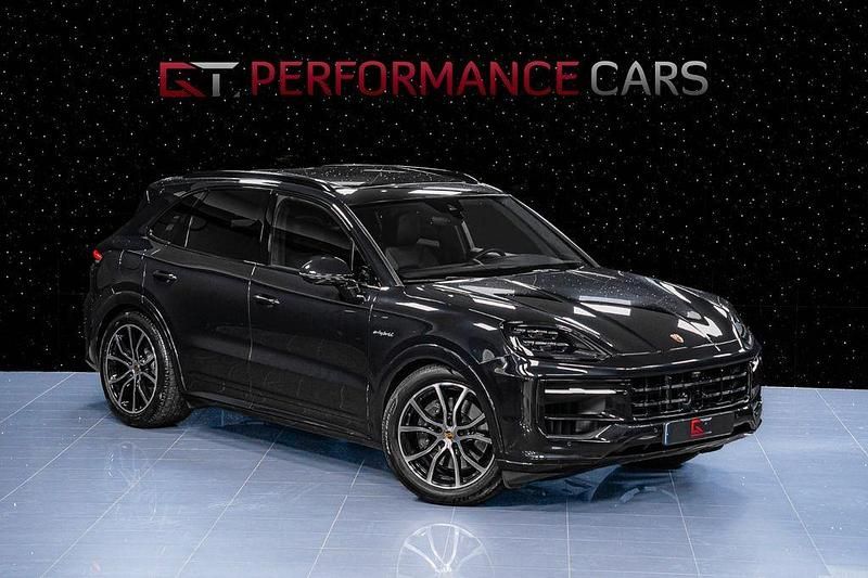 Schwarz Gebraucht 2024 Porsche Cayenne SUV | 99.960 € (Guter Preis) - Bild 1/3