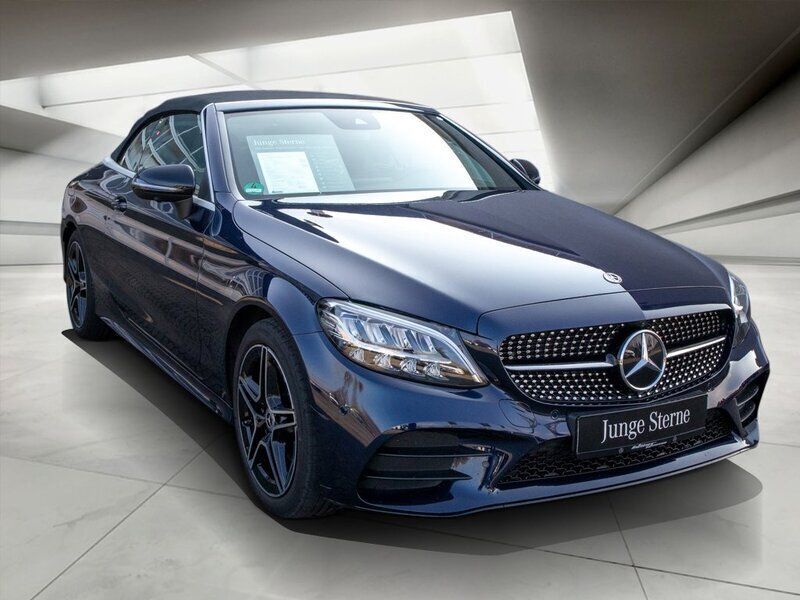 Gebraucht Mercedes C180 AMG line Plus 156 PS (114 kW) 2024 Blau Cabrio