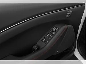 Gebraucht Ford Mustang Mach-E 216 kW (294 PS) 2026 Weiß (starweiß metallic) SUV