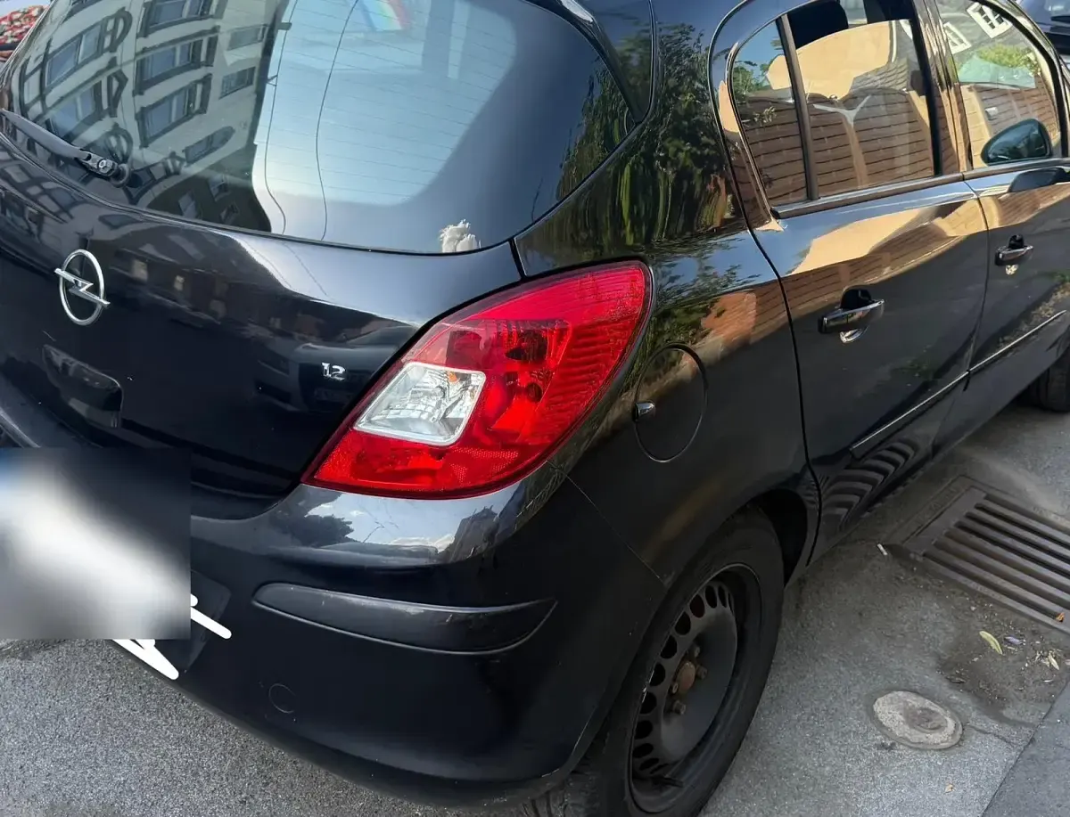 Gebraucht Opel Corsa 80 PS (58 kW) 2007 Schwarz Kleinwagen