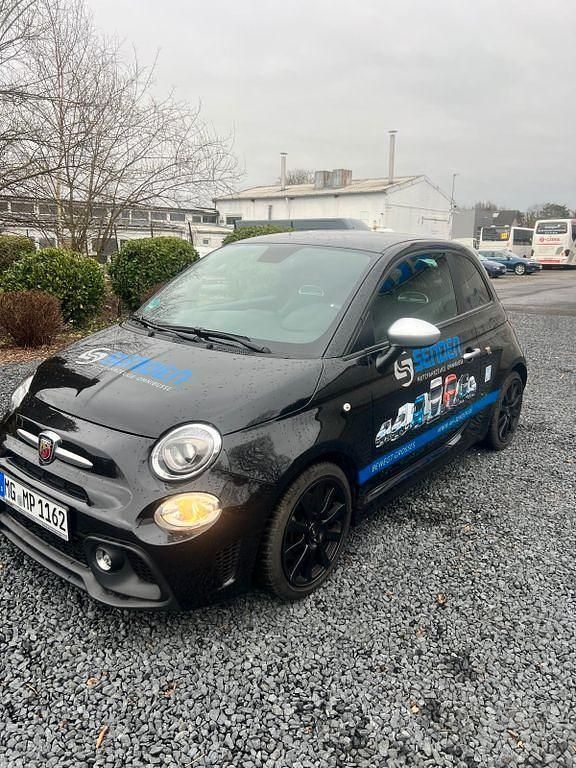 Gebraucht Abarth 595 165 PS (121 kW) 2023 Schwarz