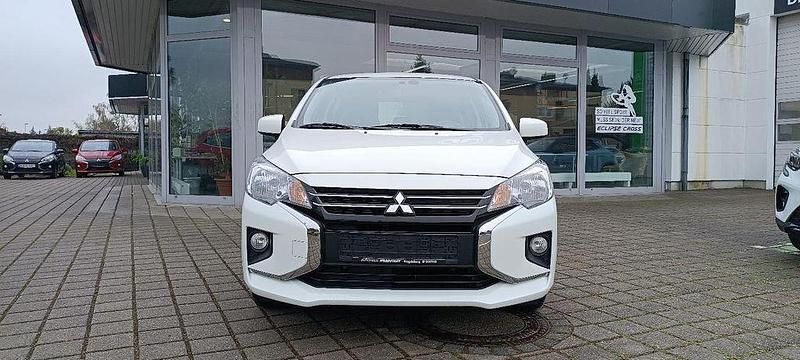 Gebraucht Mitsubishi Space Star Select 71 PS (52 kW) 2024 Weiß Kleinwagen