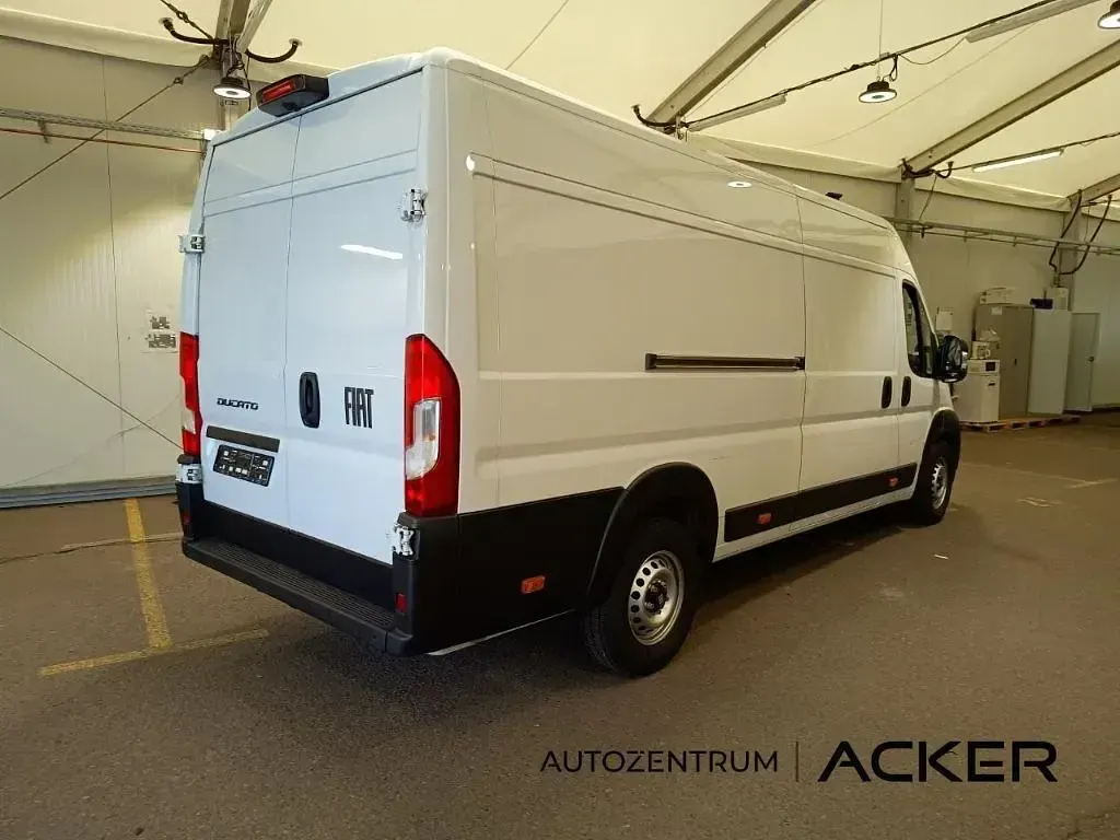 Gebraucht Fiat Ducato 180 PS (132 kW) 2024 Weiss (pastell)) (weiss Van