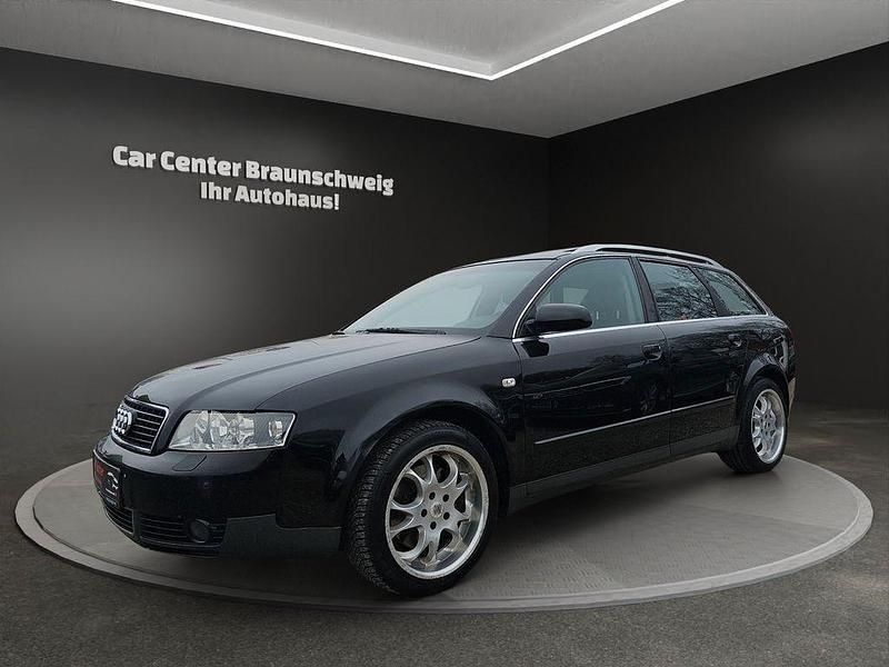 Schwarz Gebraucht 2002 Audi A4 Kombi | 2.999 € (Fairer Preis) - Bild 1/4