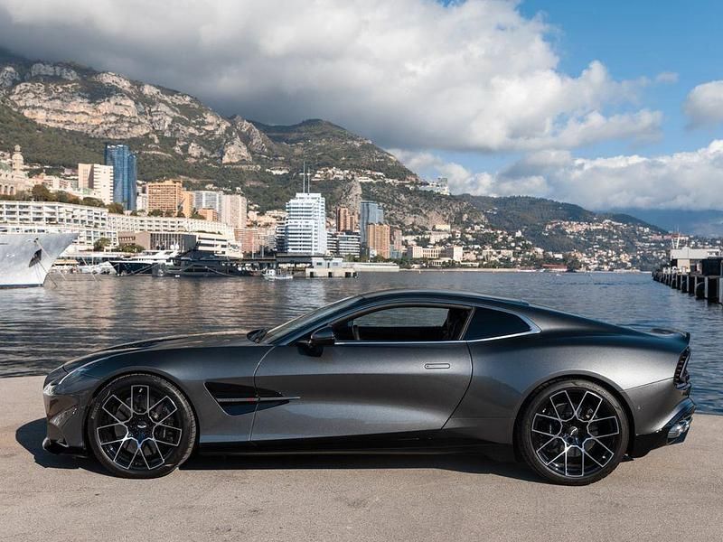 Gebraucht Aston Martin Vanquish 835 PS (614 kW) 2025 Grau