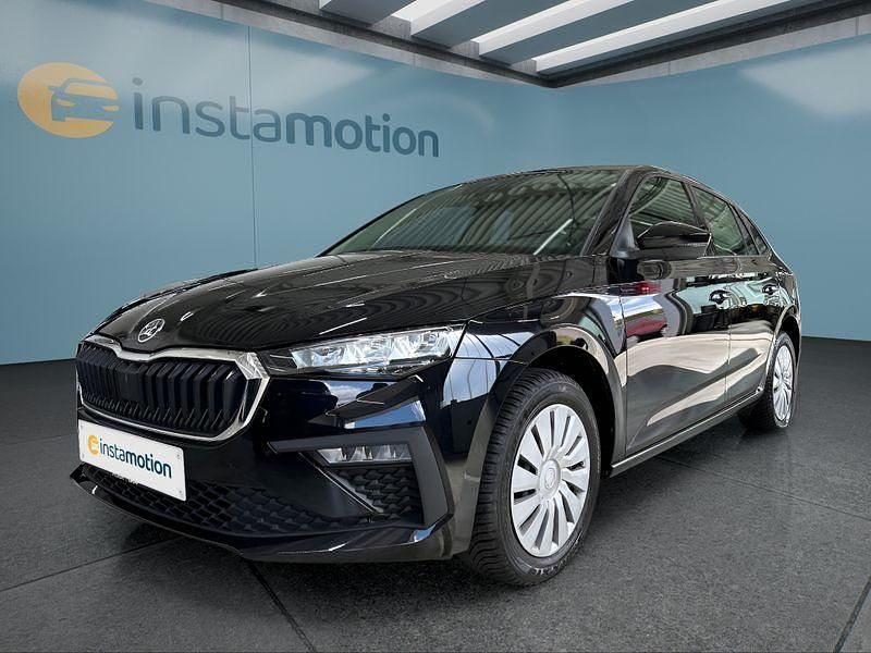 Schwarz Gebraucht 2024 Skoda Scala Kleinwagen | 19.399 € (Guter Preis) - Bild 1/4
