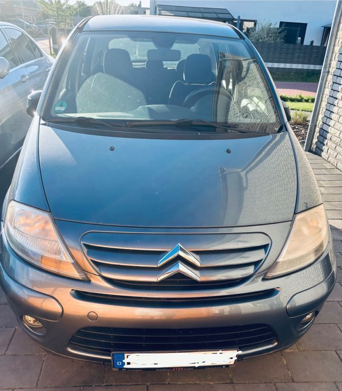 Grau Gebraucht 2006 Citroën C3 Kleinwagen | 1.500 € (Guter Preis) - Bild 1/4