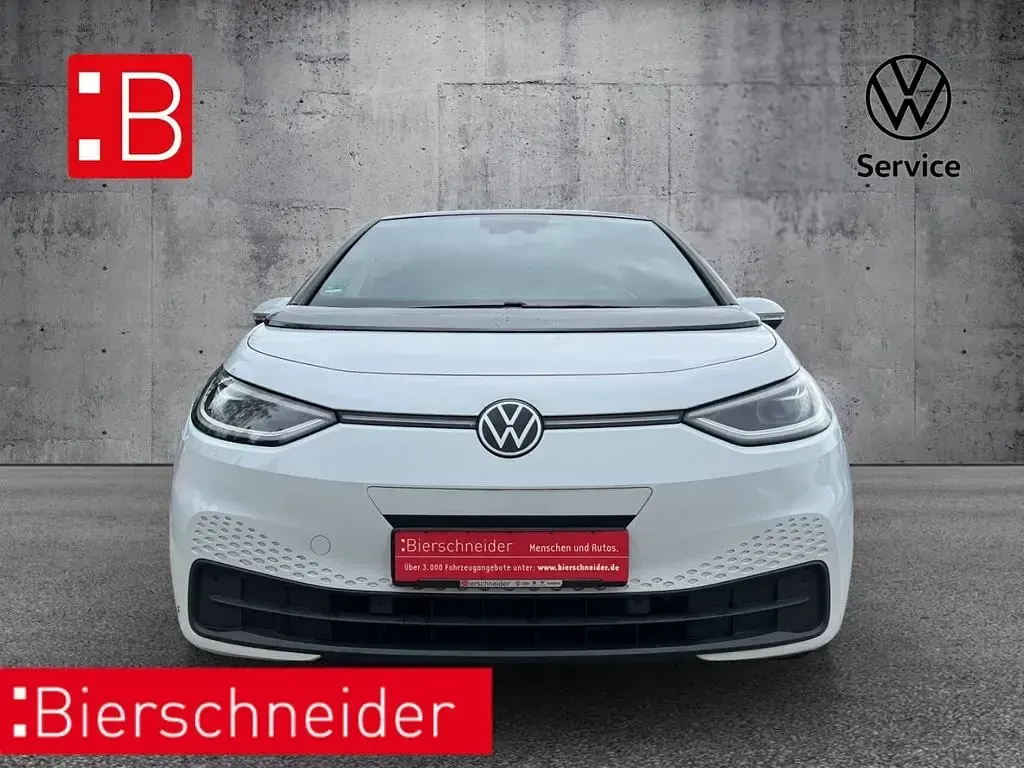 Gebraucht VW ID.3 Pro 150 kW (204 PS) 2022 Weiss Kleinwagen