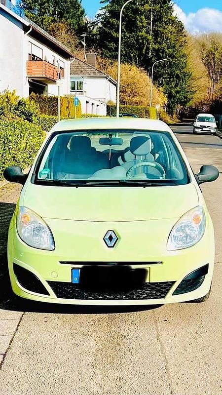 Gelb Gebraucht 2008 Renault Twingo Dynamique Kleinwagen | 3.500 € - Bild 1/4