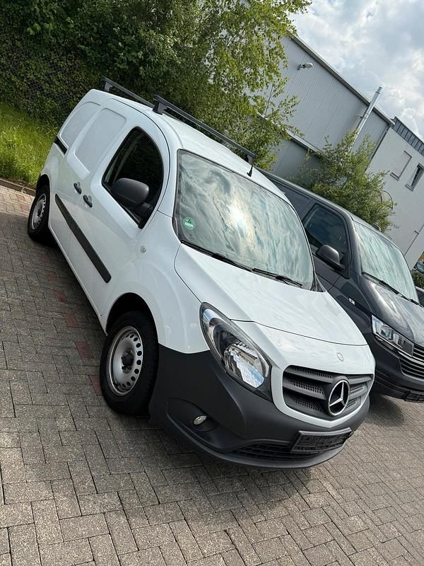 Weiß Gebraucht 2018 Mercedes Citan 108 | 7.699 € (Superpreis) - Bild 1/4